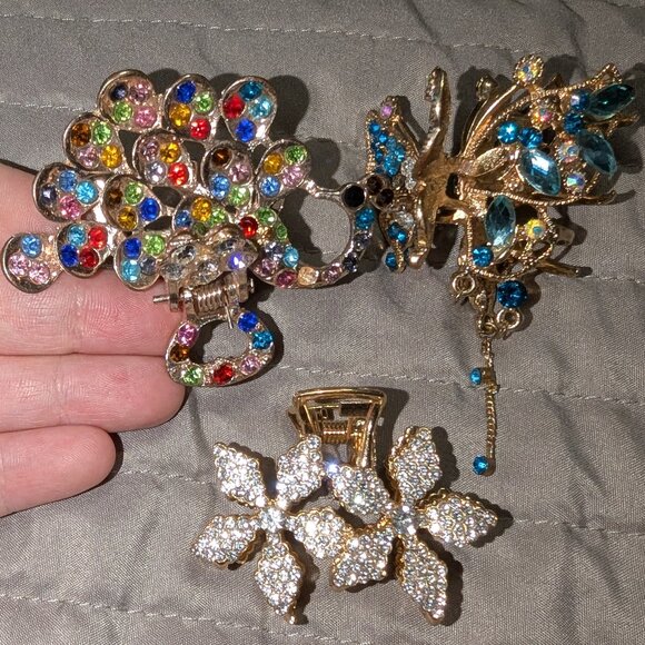 $3 with Bundle ~ Set of 3 Rhinestone Hair Claw Clips 5027 - Picture 1 of 4